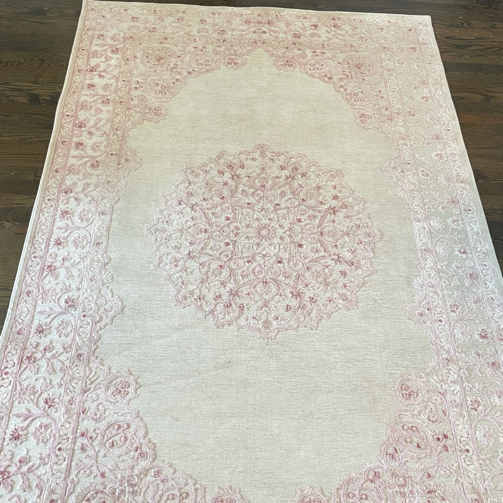Beautiful Jaipur rug, fables collection